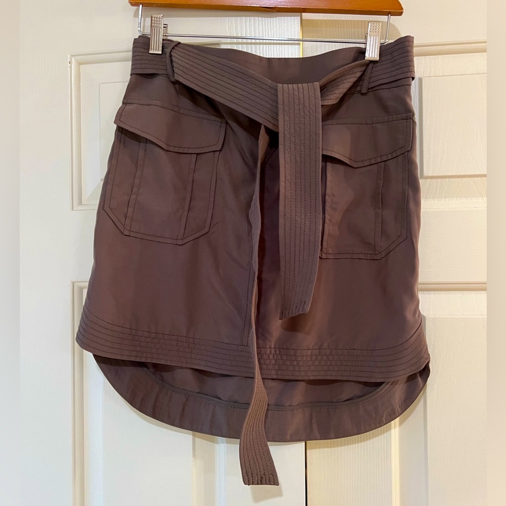 Banana Republic Heritage cargo skirt army green Size 4